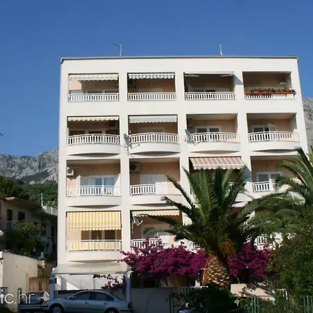 Apartmán Tomi